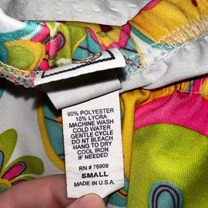 Mid thigh skirt/ size small / multi color